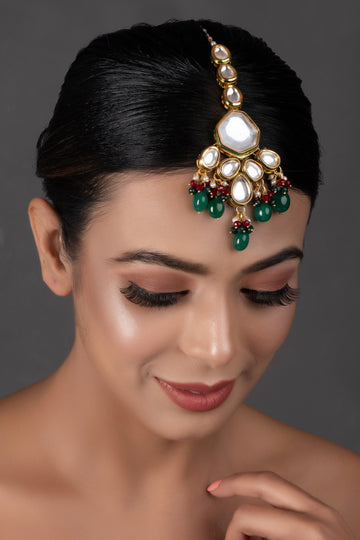 Emerald beaded Kundan inspired Maang Tikka